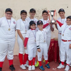 REDCOATS PREPARE FOR THE MABS SOFTBALL LEAGUE