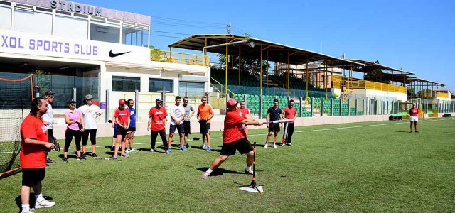 WBSC SUPPORTS SOFTBALL IN SCHOOLS INITIATIVE