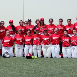 REDCOATS EDGE OUT CURVES IN A THRILLER