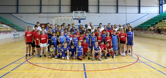 STARLITES AT REDCOATS FOR ANOTHER BASKETBALL FESTIVAL