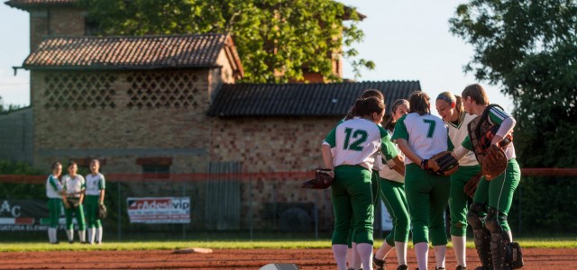 REDCOATS TO COMPETE IN SOFTBALL TOURNAMENT IN VENICE