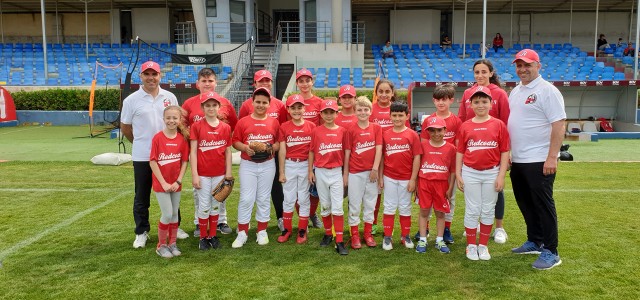 FINAL SESSION OF THE BASEBALL SEASON