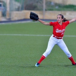 MONIQUE ATTARD SHINES IN REDCOATS WIN